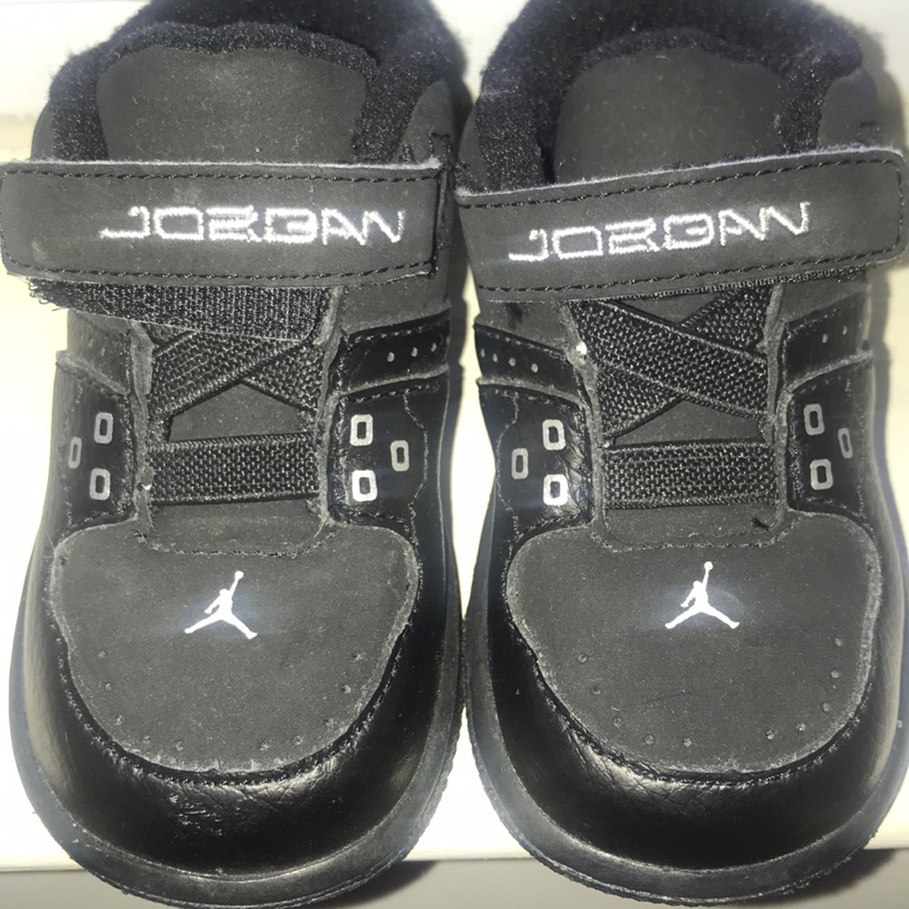 Toddler shoes